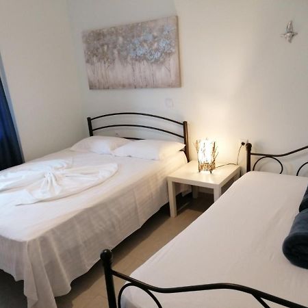 Step To The Sea Apartment Nea Karvali Ngoại thất bức ảnh