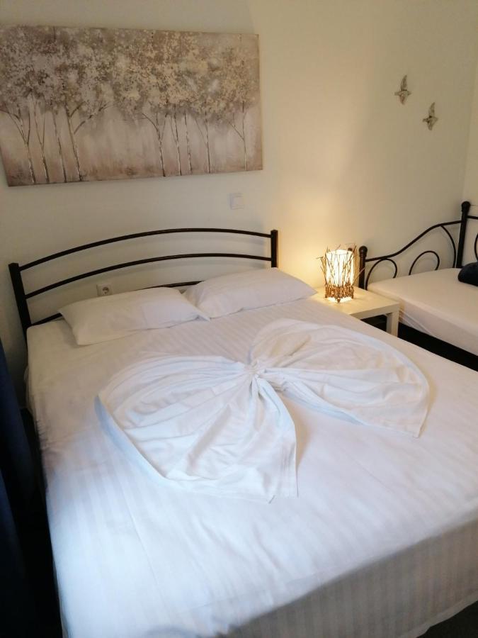 Step To The Sea Apartment Nea Karvali Ngoại thất bức ảnh